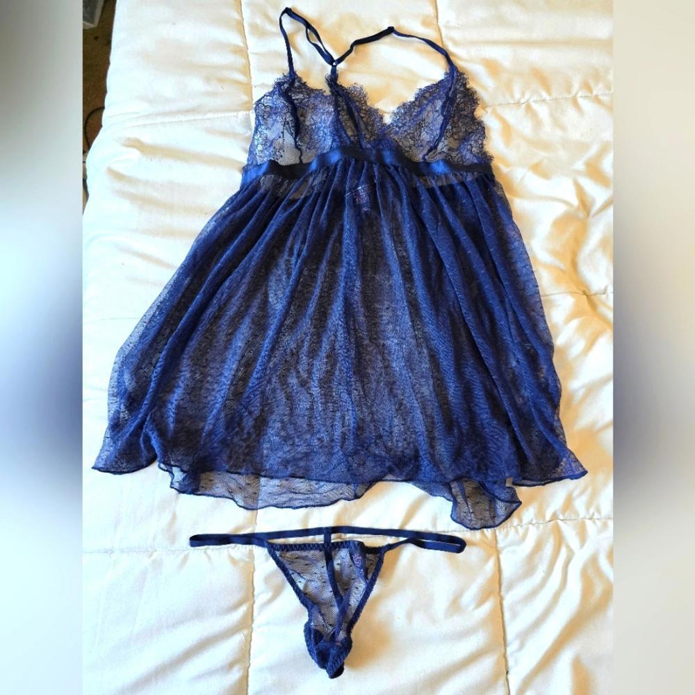 Victorias Secret Babydoll Lingerie with thong